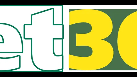 “拜仁慕尼黑略占优势，穆西亚拉精准射门定胜负”